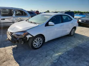Toyota Corolla 1.8L 4 2018