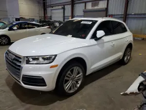 Audi Q5 2.0L 4 2018