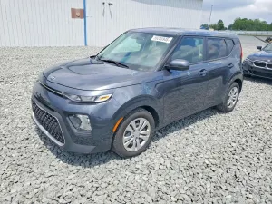 Kia Soul 2.0L 4 2021