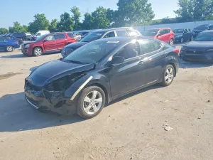 Hyundai Elantra 1.8L 4 2013