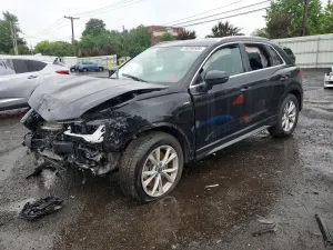 Audi Q3 2.0L 4 2021