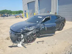 Volkswagen Arteon 2.0L 4 2021