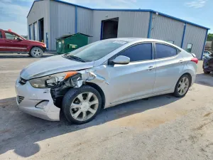 Hyundai Elantra 1.8L 4 2013