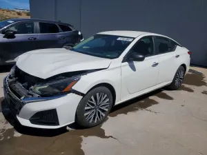Nissan Altima 2.5L 4 2025