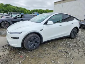 Tesla Model Y 2026