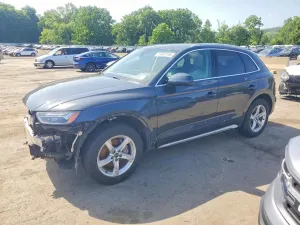 Audi Q5 2.0L 4 2021