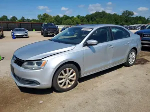 Volkswagen Jetta 2.5L 5 2011