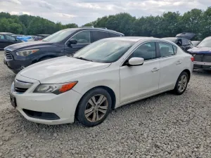 Acura ILX 2.0L 4 2013