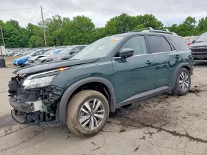 Nissan Pathfinder 3.5L 6 2024