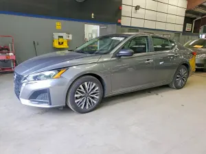 Nissan Altima 2.5L 4 2025