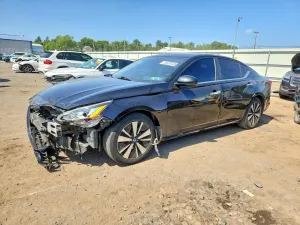 Nissan Altima 2.5L 4 2021
