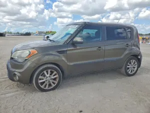 Kia Soul 2.0L 4 2013