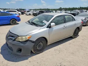 Toyota Corolla 1.8L 4 2011