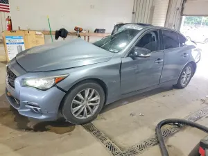 Infiniti Q50 2.0L 4 2016