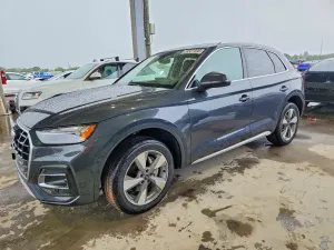 Audi Q5 2.0L 4 2024