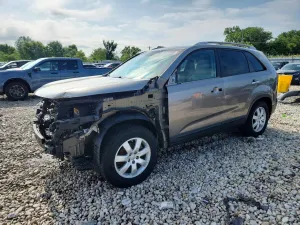 Kia Sorento 2.4L 4 2012