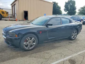 Dodge Charger 5.7L 8 2012