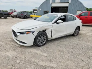 Mazda 3 2.5L 4 2021