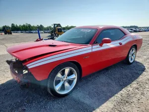 Dodge Challenger 5.7L 8 2014