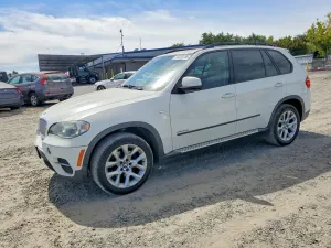 BMW X5 3.0L 6 2012