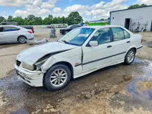 BMW 3 Series 2.8L 6 1998