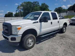 Ford F-250 6.2L 8 2015