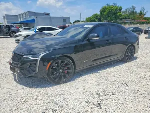 Cadillac CT4 2.7L 4 2021