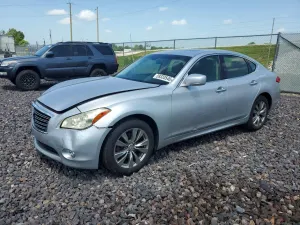 Infiniti M37 3.7L 6 2013