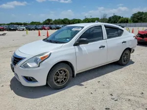 Nissan Versa 1.6L 4 2015