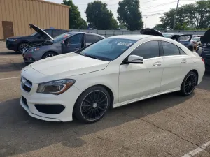 Mercedes-Benz CLA 2.0L 4 2015