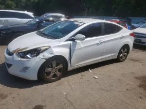 Hyundai Elantra 1.8L 4 2013