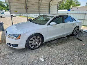 Audi A8 3.0L 6 2013