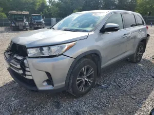 Toyota Highlander 3.5L 6 2019