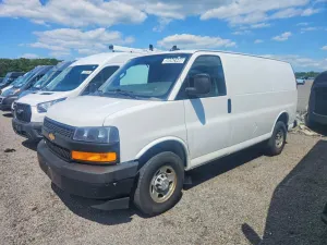Chevrolet Express 4.3L 6 2021