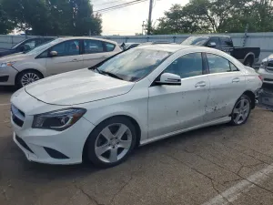 Mercedes-Benz CLA 2.0L 4 2015