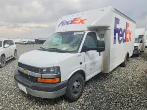 GMC Savana 6.6L 8 2022