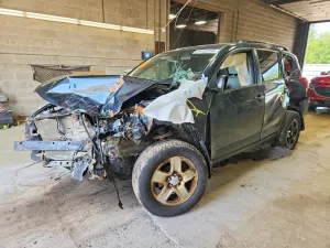 Toyota Rav4 2.5L 4 2012