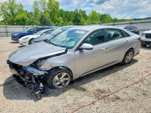 Hyundai Elantra 2.0L 4 2022