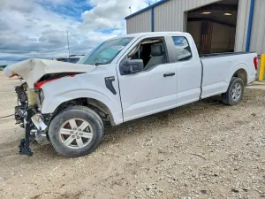 Ford F-150 SUPER CAB 5.0L 8 2022