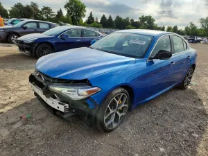 Alfa Romeo Giulia 2.0L 4 2019