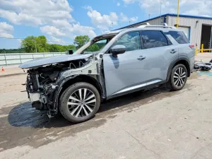 Nissan Pathfinder 3.5L 6 2024