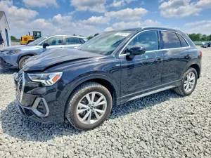 Audi Q3 2.0L 4 2023