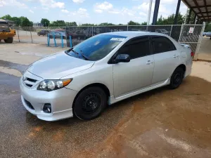 Toyota Corolla 1.8L 4 2013