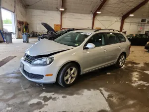 Volkswagen Jetta 2.5L 5 2013