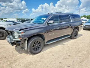Chevrolet Suburban 5.3L 8 2016