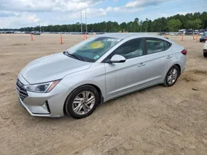 Hyundai Elantra 2.0L 4 2019