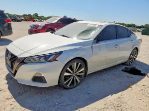 Nissan Altima 2.5L 4 2019