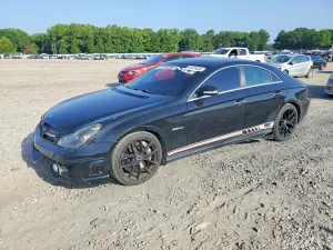 Mercedes-Benz CLS 6.2L 8 2007