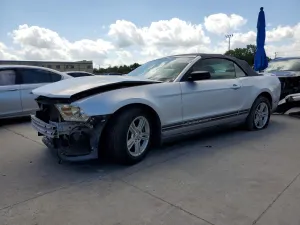 Ford Mustang 3.7L 6 2011