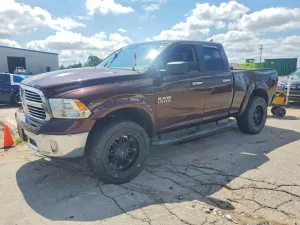 RAM 1500 5.7L 8 2015